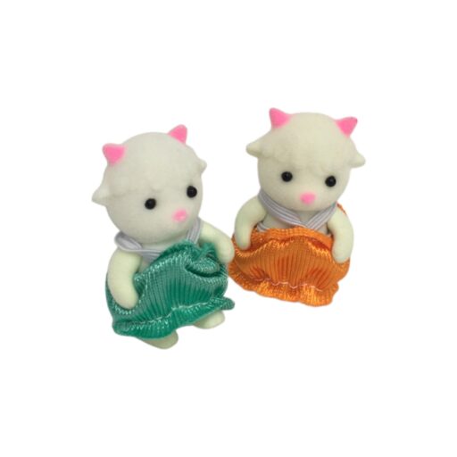 Alternative view of Forest Animal Family Aries Baby Couple Con Ropa